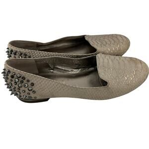 Arturo Chiang Bonnie Women 8M Cream Gold Studded Leather Slip On Ballet Flats